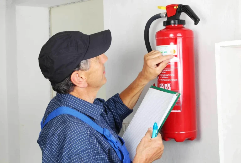 Fire-Extinguisher-Safety-scaled-1