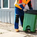 curbside-garbage-cleaning