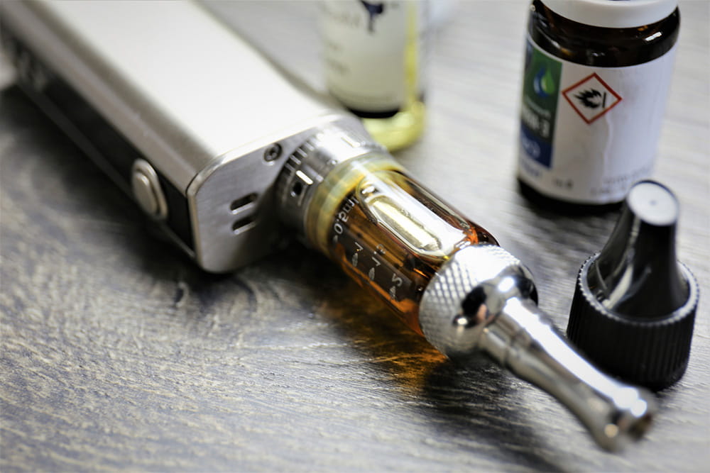 e_cigarette_vape_oil